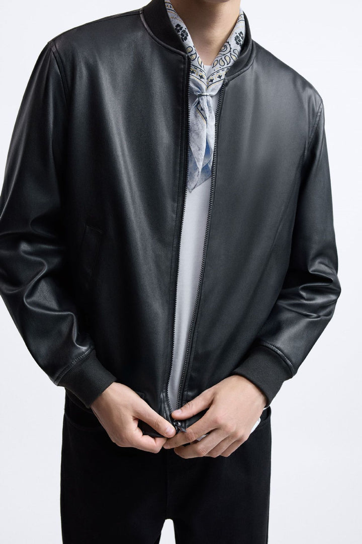 Herren stylische Bikerjacke aus hochwertigem Kunstleder mit praktischen Taschen Hedi-Mode