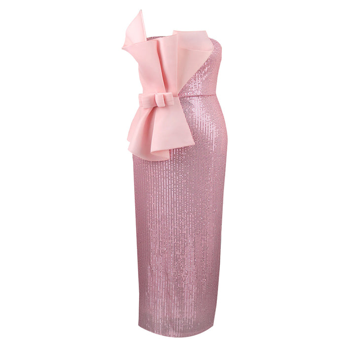 Damen glitzerndes Abendkleid mit asymmetrischem Design und extravaganten Rüschen Echo Archiv