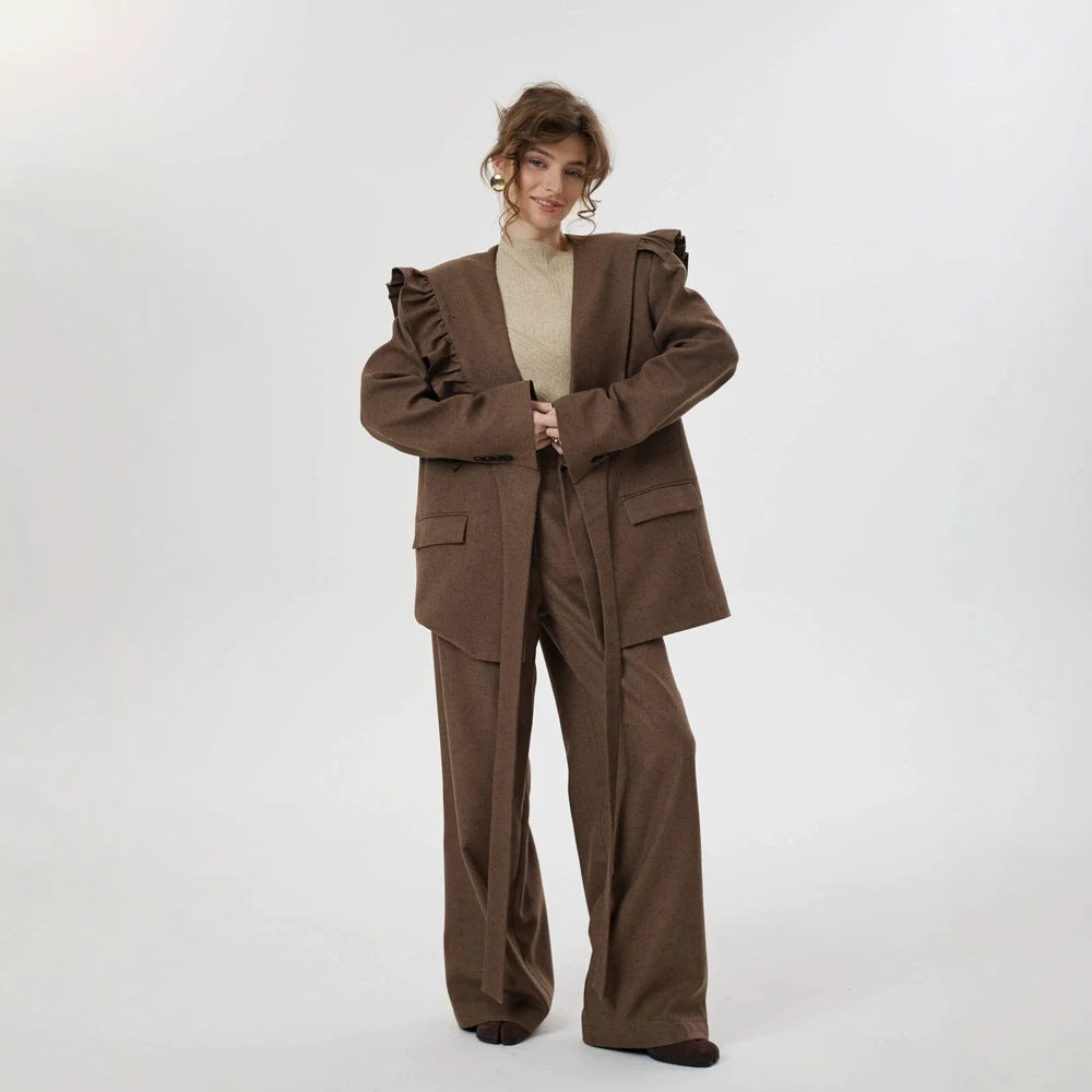 Damen Zweiteiliges Oversize-Blazer-und-Hose-Set mit Volant-Schulter und hoher Bundfalte Echoarchiv