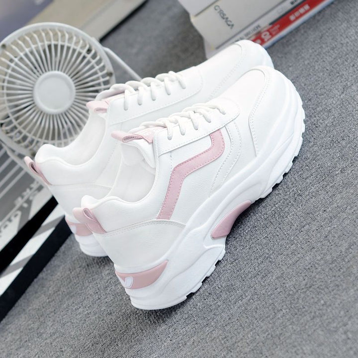 Damen Sportliche Sneakers mit dämpfendem Komfort und trendigen Details Echo Archiv