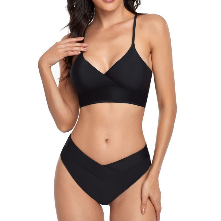 Damen Bikini-Set mit stilvollem Wickeloberteil und hoch geschnittenem Unterteil Echo Archiv