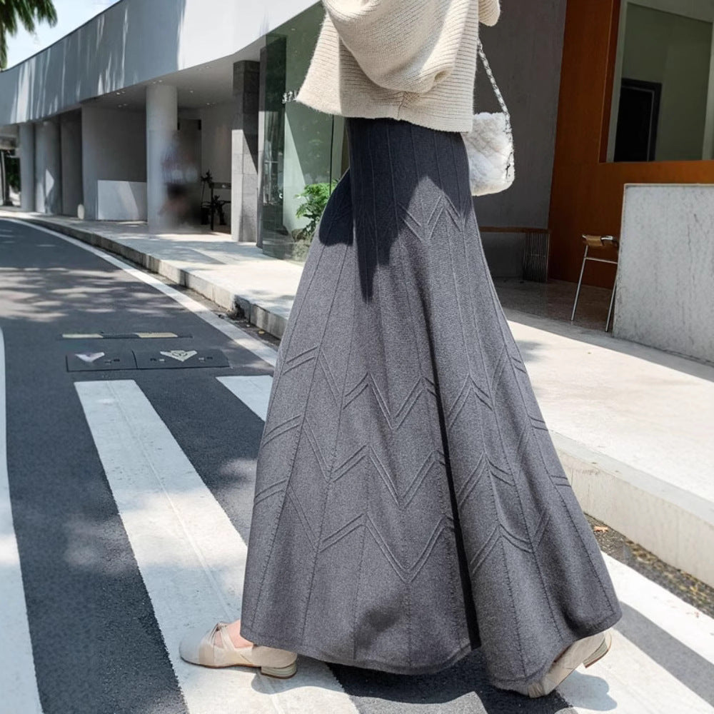Damen Eleganter Plissee-Midirock aus Strick Echo Archiv