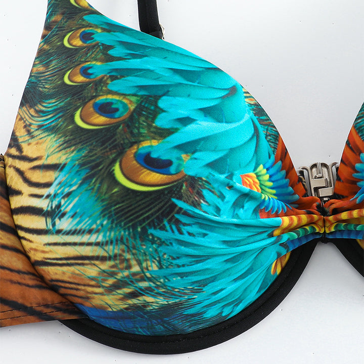 Damen Triangel-Bikini mit extravaganten Mustern und funkelnden Akzenten Echo Archiv