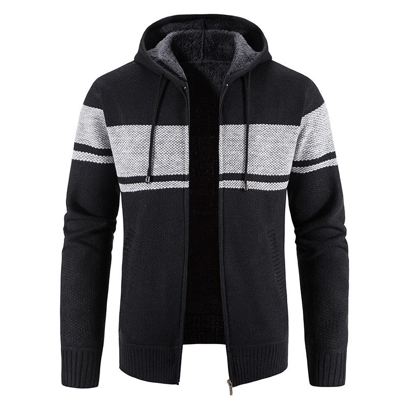 Herren Strickjacke mit Kapuze und kontrastierendem Streifenmuster Echoarchiv