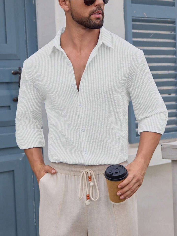 Herren Elegantes und lässiges Langarmhemd mit feinem Streifenmuster Echoarchiv