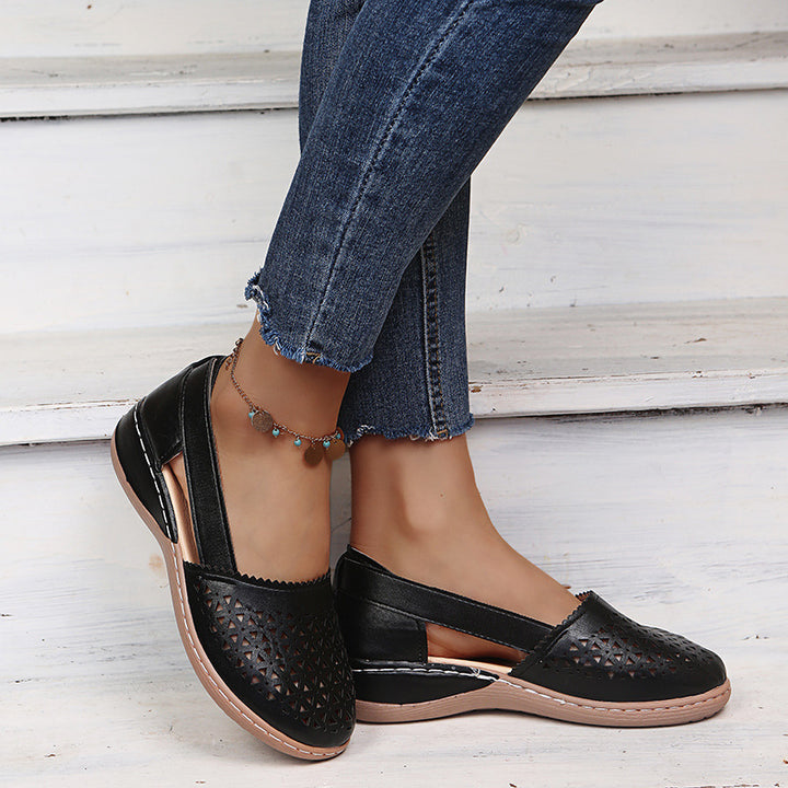 Damen  perforierte Slipper-Pumps mit seitlichen Cut-Outs elastischem Fersenband und dämpfender Komfortsohle Echo Archiv