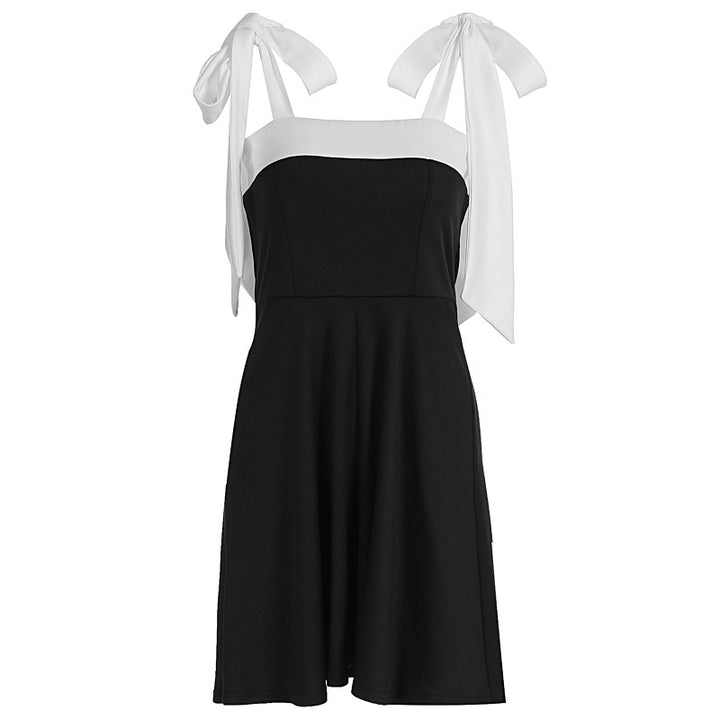 Damen modisches Sommerkleid mit Schleifen-Trägern und schmeichelndem Schnitt Echo Archiv