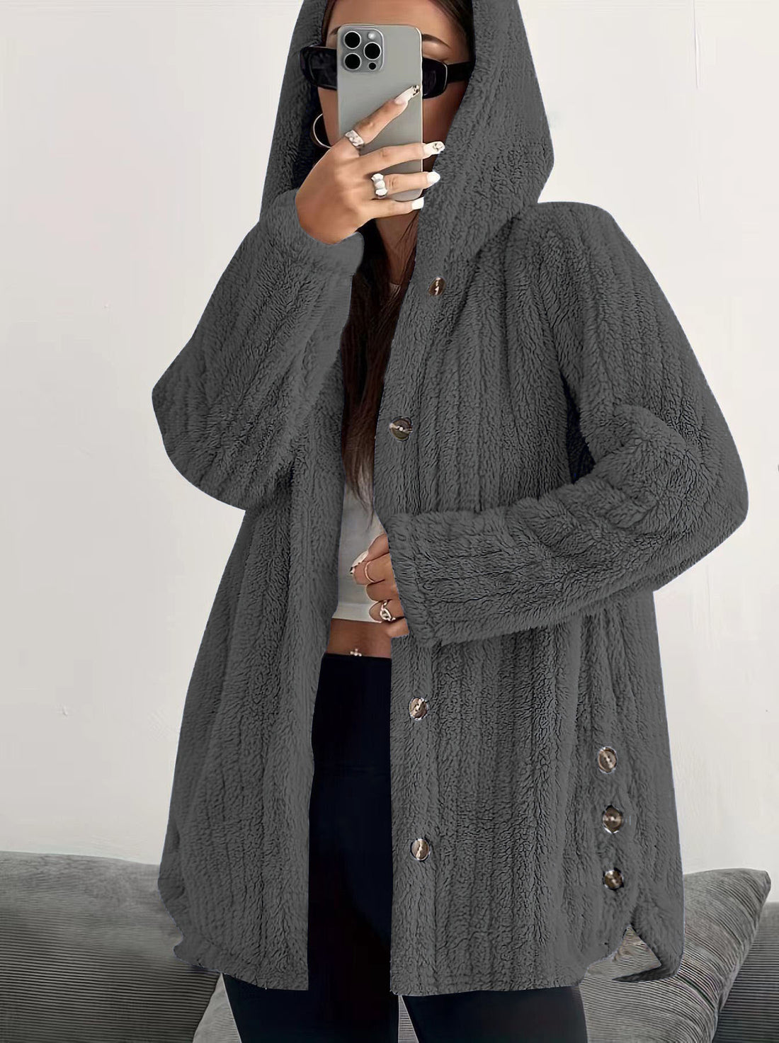 Damen Kapuzen-Teddy-Mantel mit Knopfleiste und Oversize-Schnitt Echo Archiv