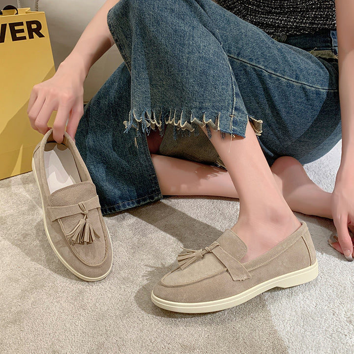Damen Slipper mit Quasten aus Veloursleder und rutschfester Gummisohle Echo Archiv