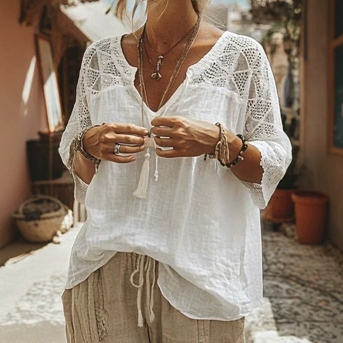 Damen nan locker fallende Tunika-Bluse im Boho-Stil mit gehäkelten Schulter- und Ärmeldetails Echo Archiv