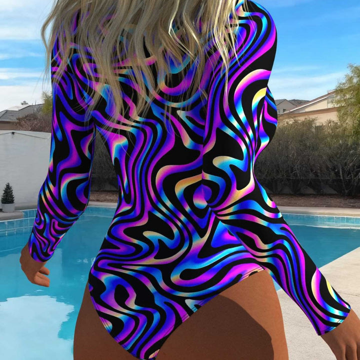 Damen eleganter Langarm-Schwimmanzug mit aufregendem Wellenmuster und hohem Kragen Echo Archiv