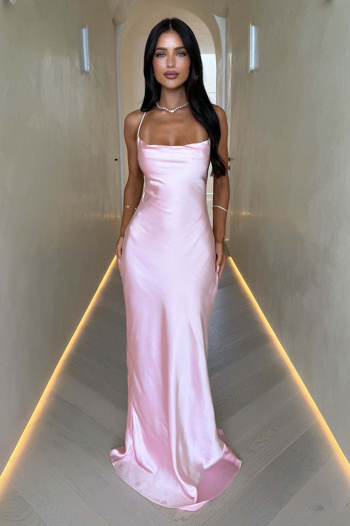 Damen Elegantes Satinabendkleid mit spaghettiträgern und fließendem Schnitt – Élara