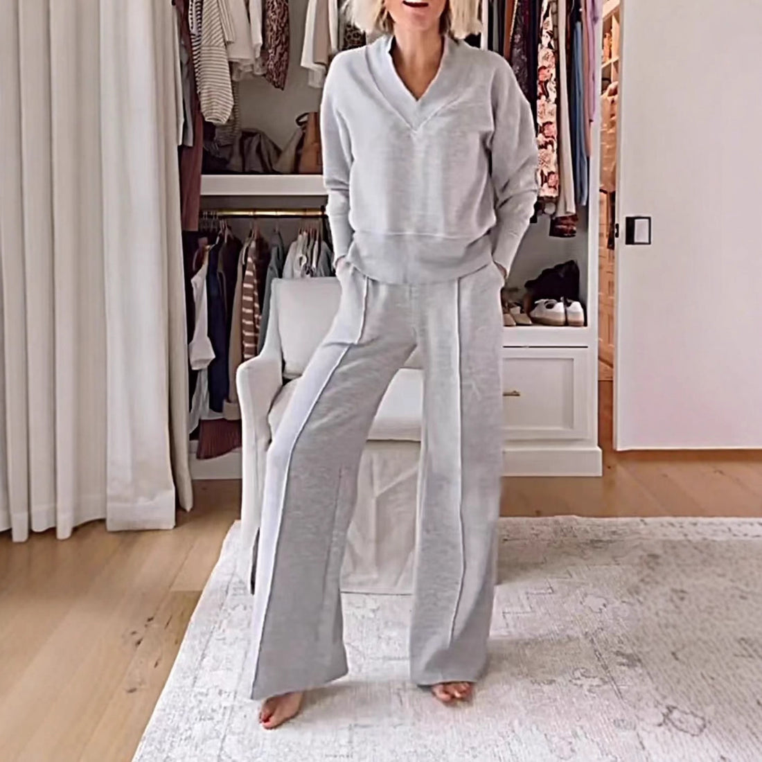 Damen Zweiteiliges Lounge-Set aus weichem Jersey mit V-Ausschnitt und weitem Palazzohosen-Schnitt Echo Archiv