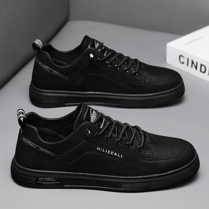 Herren niedrig geschnittener Sneaker mit perforierter Seitenwand, Metallösen und gedämpfter Plateausohle – Norré