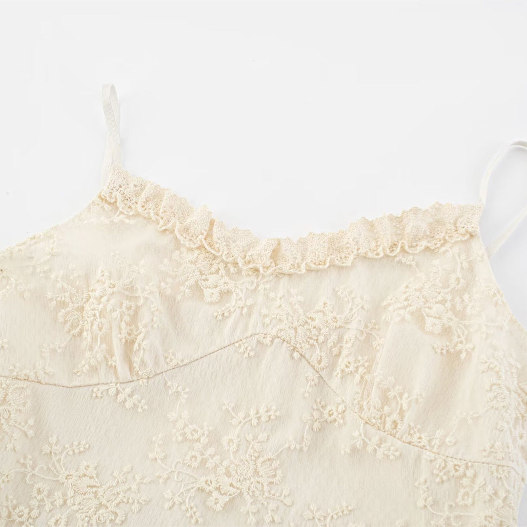 Damen romantisches Spitzenmaxikleid mit voluminösen Rüschenschichten Echo Archiv