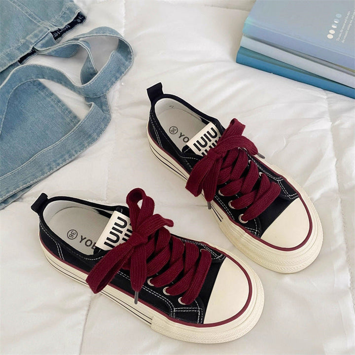 Damen Trendige Sneaker mit dicker Sohle und modischen Details Echo Archiv