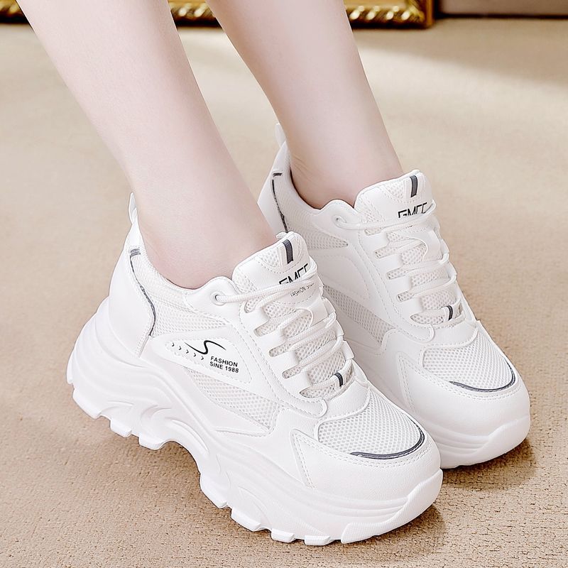 Damen Sportliche Sneakers mit dämpfender Laufsohle und stylischem Design Echo Archiv