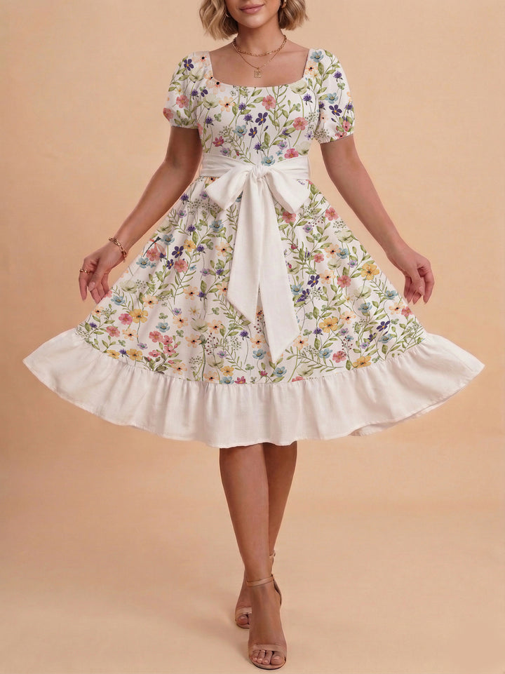 Damen Blumenkleid mit taillierbarem Gürtel und voluminösen Ärmeln Echo Archiv