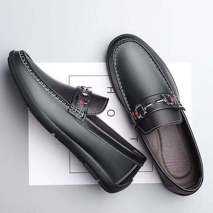 Herren Elegante Lederimitat-Loafer mit Ziernaht und Metallbit-Detail Echoarhiv – Tavélo