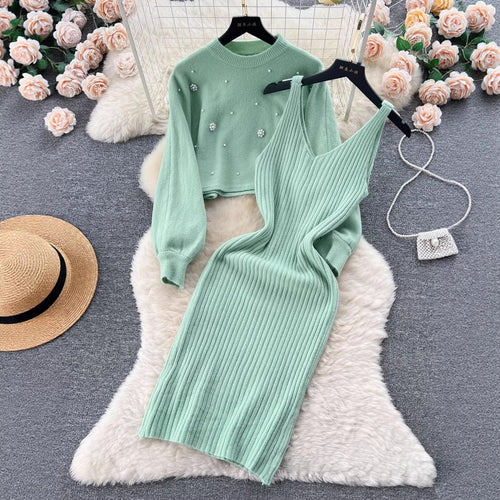 Damen Strickkleid mit elegantem V-Ausschnitt Echo Archiv