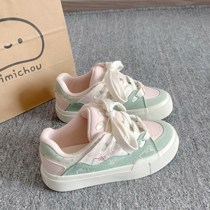 Damen Sportliche Sneakers mit niedlichen tierischen Applikationen und weicher Sohle Echo Archiv