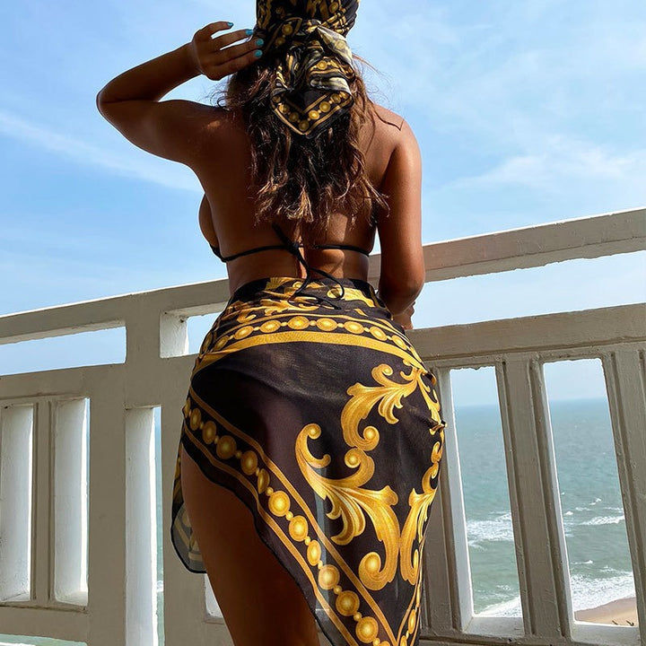 Damen Bikini-Set mit eleganten Verzierungen und modischem Wickeltuch Echo Archiv