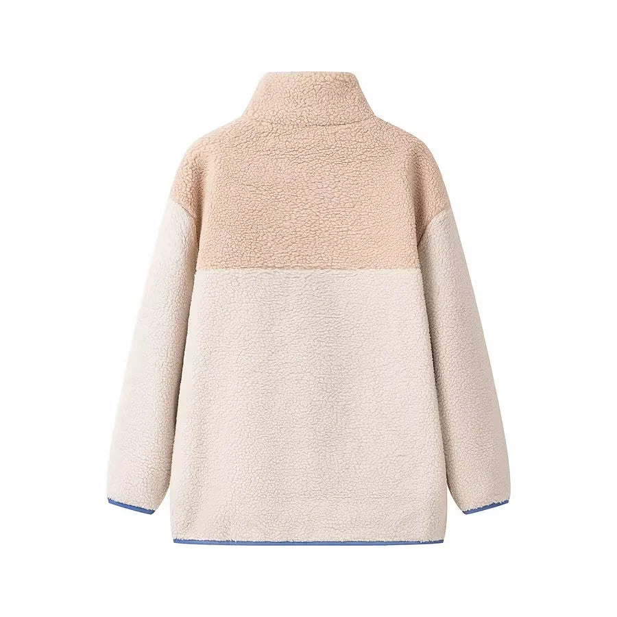 Damen locker geschnittene Teddy‑Fleecejacke mit Stehkragen Reißverschlusstaschen und aufgesetzter Brusttasche – Célinea