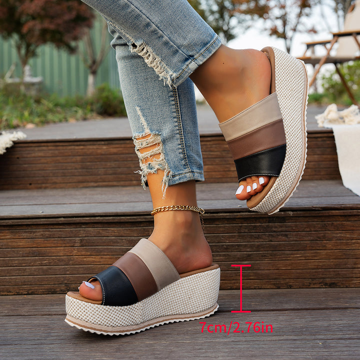 Damen nan Slip-On Plateau-Espadrille mit mehrlagigen Riemen und gewebter Keilsohle Echo Archiv
