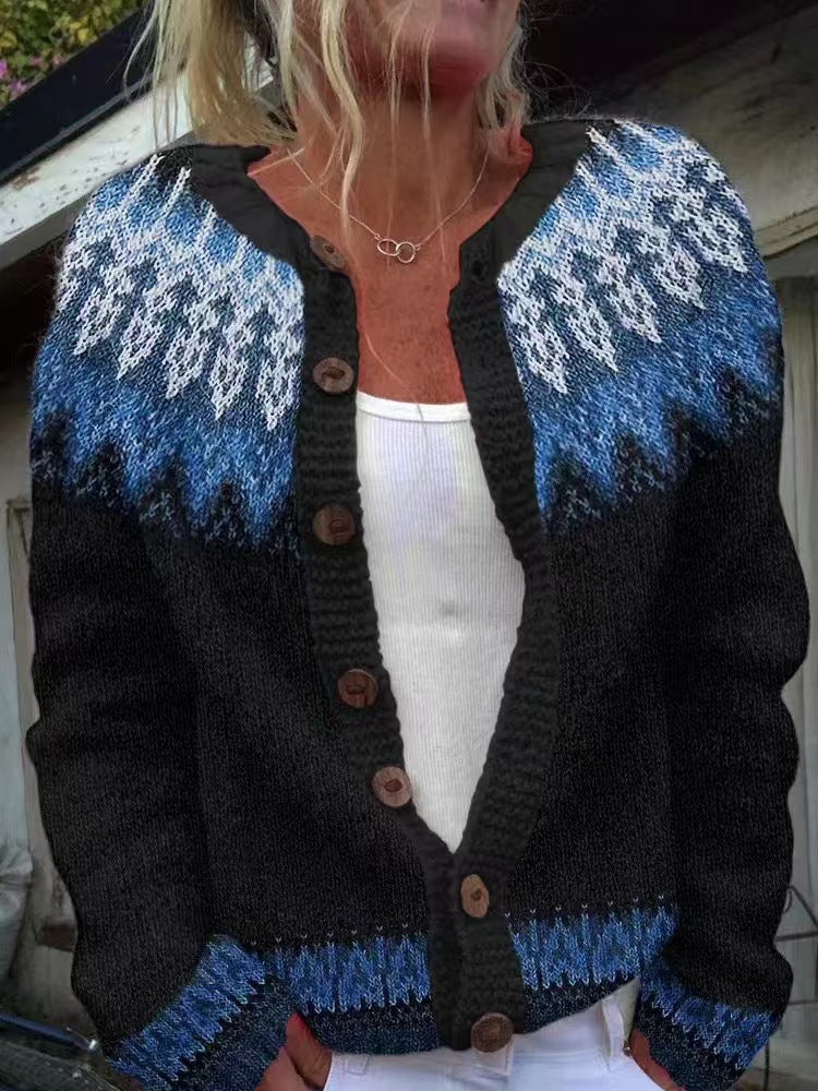 Damen nan gemusterte Strickjacke mit Rundpasse, Holzknöpfen und Eingrifftaschen Echo Archiv