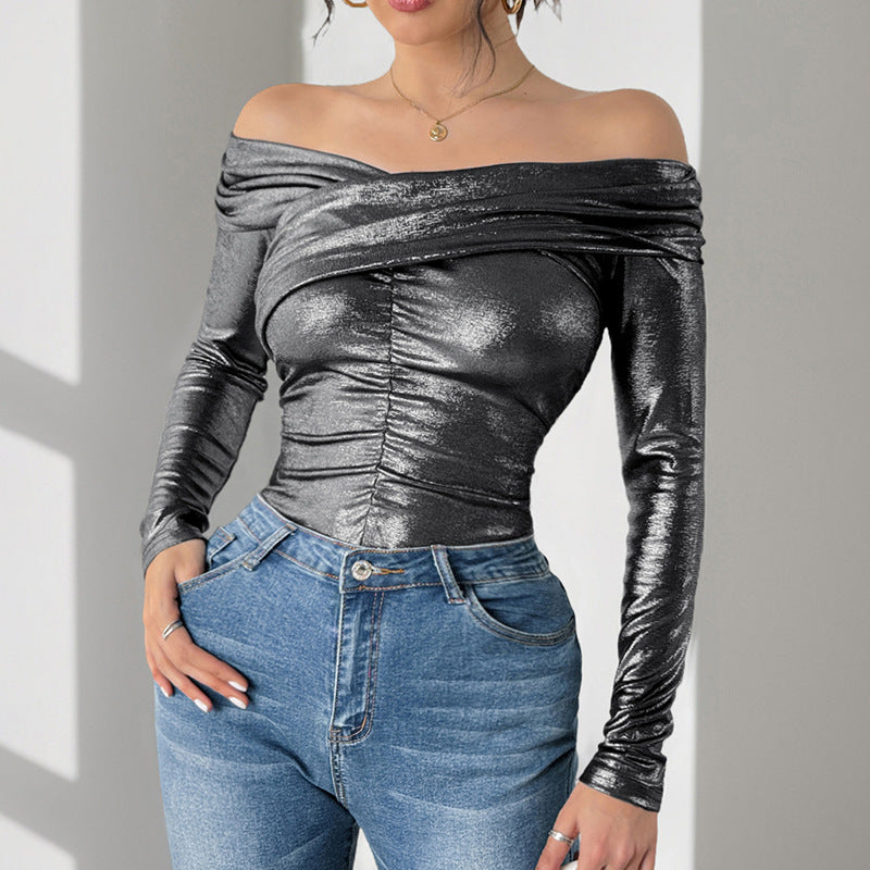 Damen Schulterfreies, glänzendes Metallic-Bodyshirt mit Mittelraffung & enganliegender Passform Echoarchiv