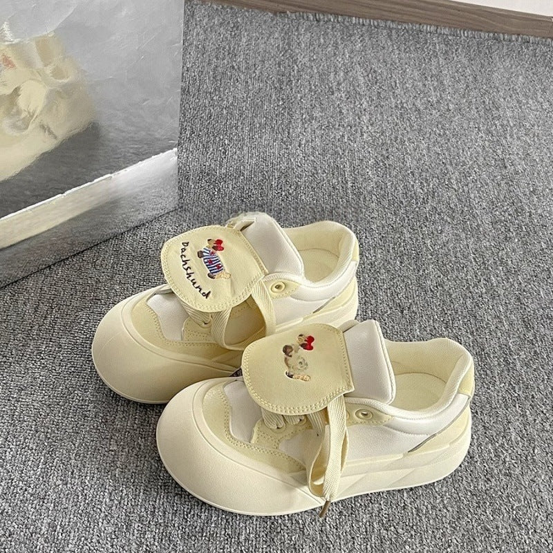 Damen Bequeme Sneaker mit modischem Tiermotiv Echo Archiv