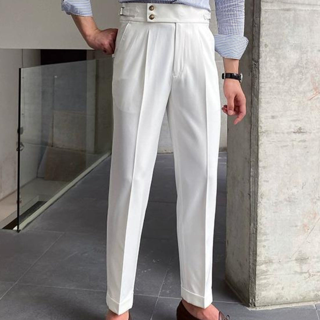 Herren Elegante Hochwasserhose mit Bundfalten – Sorevano