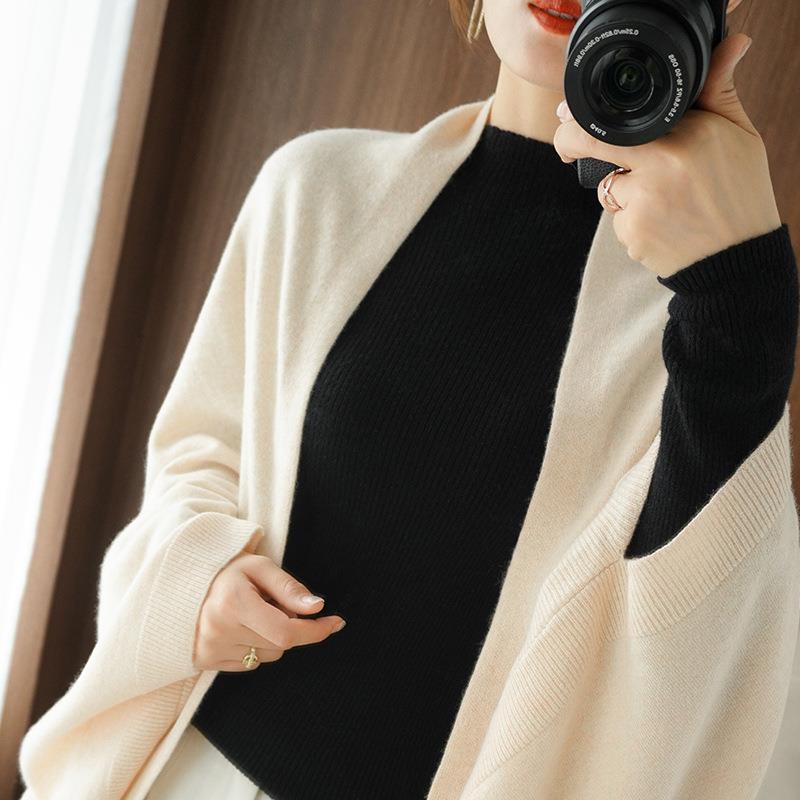 Damen Langer offener Kaschmir‑Look Strick-Wrap mit überschnittener Ärmelpartie Echoarchiv