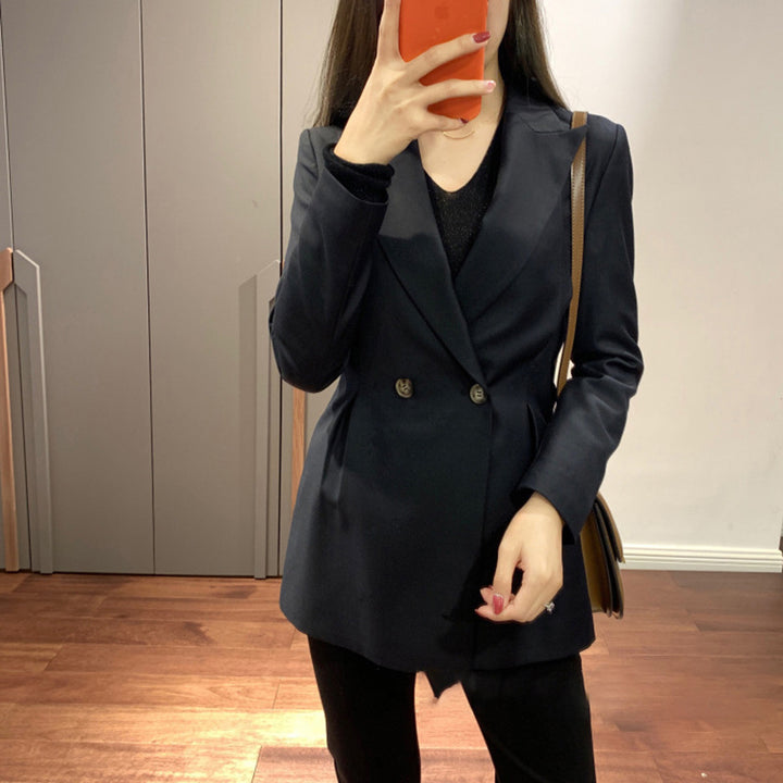 Damen Eleganter Doppeltbreasted Blazer mit modernem Schnitt Echoarchiv