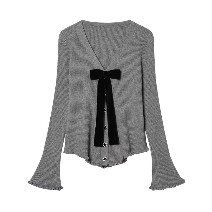 Damen Rippstrick-Cardigan mit V-Ausschnitt, Glockenärmeln, Herzknopfleiste und Samtschleife Echo Archiv