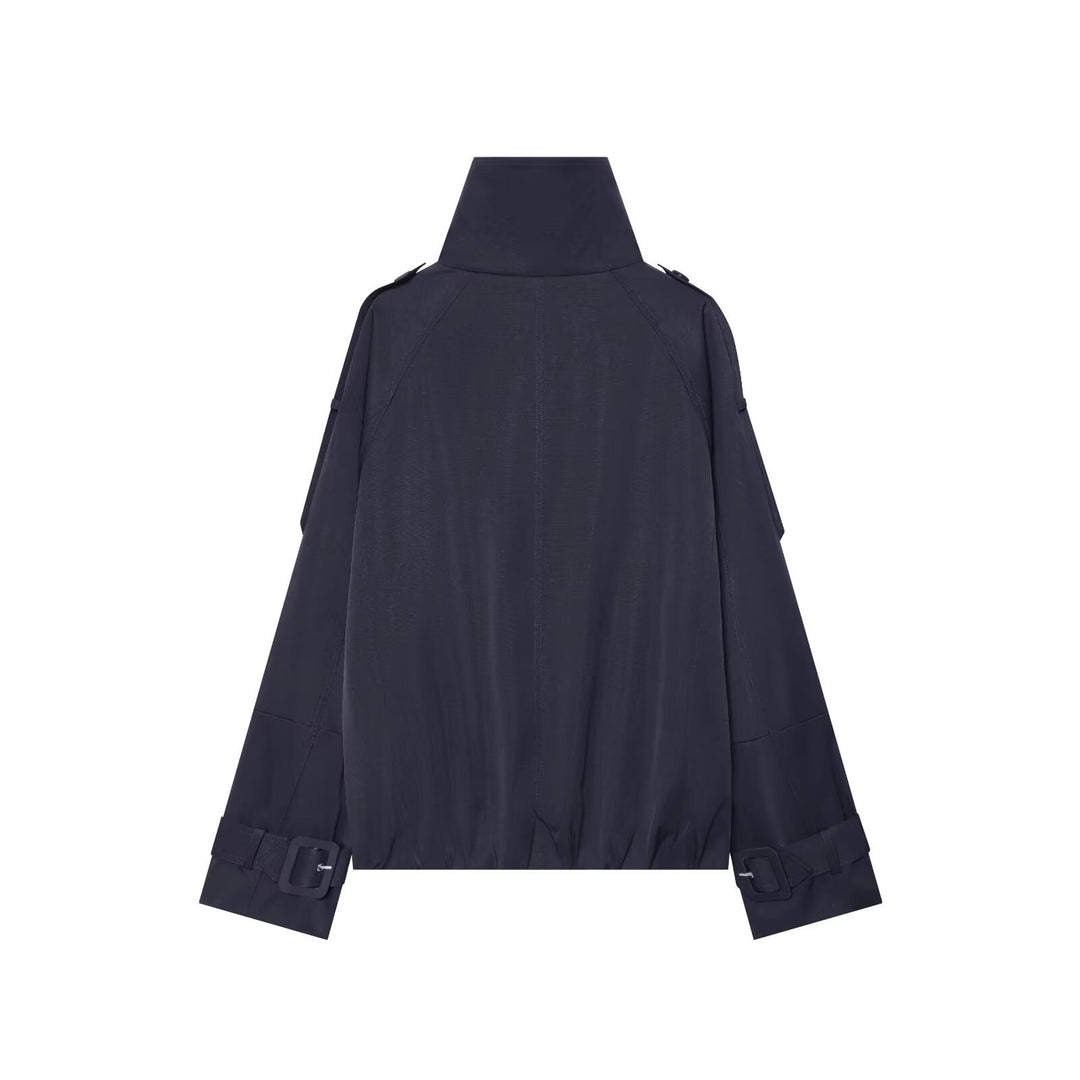 Damen Kurzes Doppelreiher‑Cape‑Trench mit hohem Funnelkragen und Ärmelriemen Echoarchiv