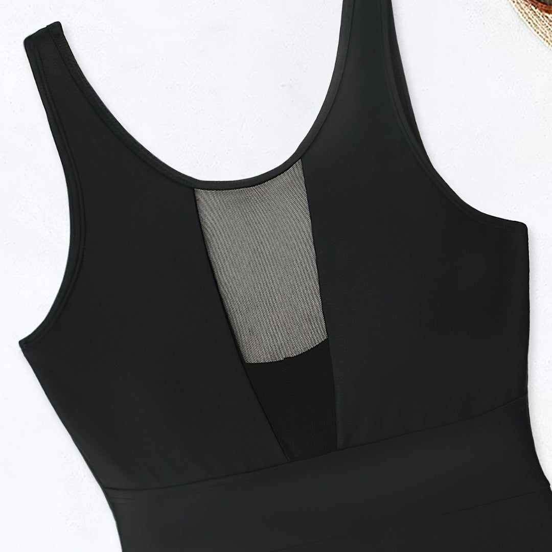 Damen Sportlicher Einteiler mit tiefem V-Ausschnitt und transparenten Mesh-Details Echo Archiv