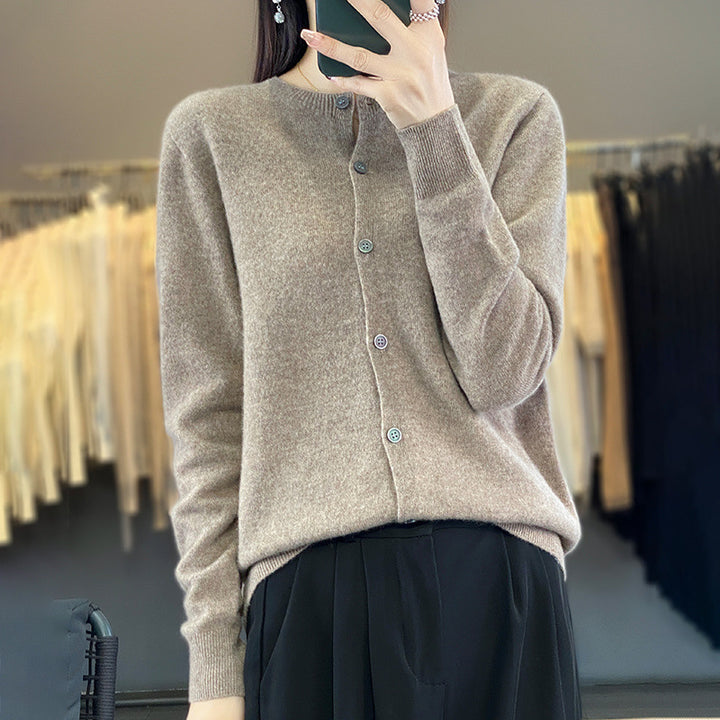 Damen Leichter Feinstrick-Cardigan mit Kaschmir‑Optik, Rundhalsausschnitt und verdeckter Knopfleiste Echoarchiv