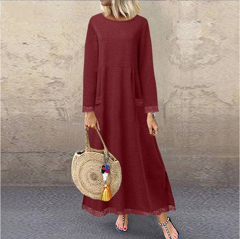 Damen nan Maxikleid mit lockerem A‑Linien Schnitt, Rundhalsausschnitt, aufgesetzten Eingrifftaschen und zierlichem Spitzenbesatz Echo Archiv