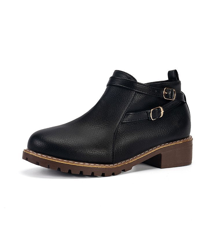 Damen nan Stiefelette mit doppelten Zierriemen, profilierter Traktorsohle und niedrigem Blockabsatz Echo Archiv