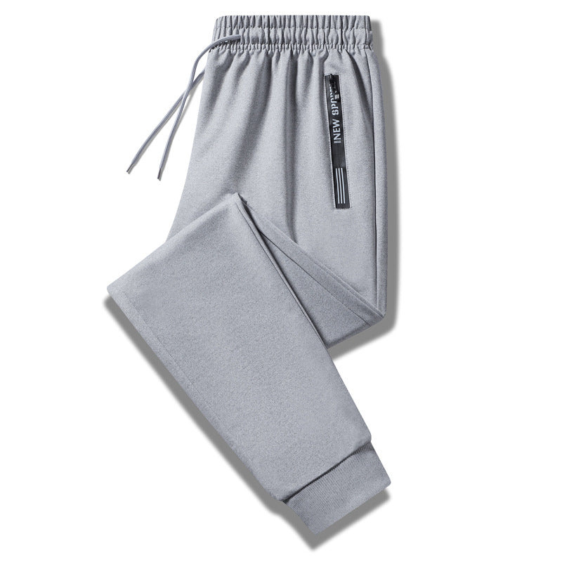 Herren Performance-Trainingshose aus Quick‑Dry‑Mikrofaser mit elastischem Tunnelzugbund und verdeckten Reißverschlusstaschen Echo Archiv