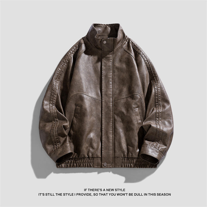 Herren modische Kunstlederjacke mit hohem Kragen und praktischen Reißverschlusstaschen Echoarchiv