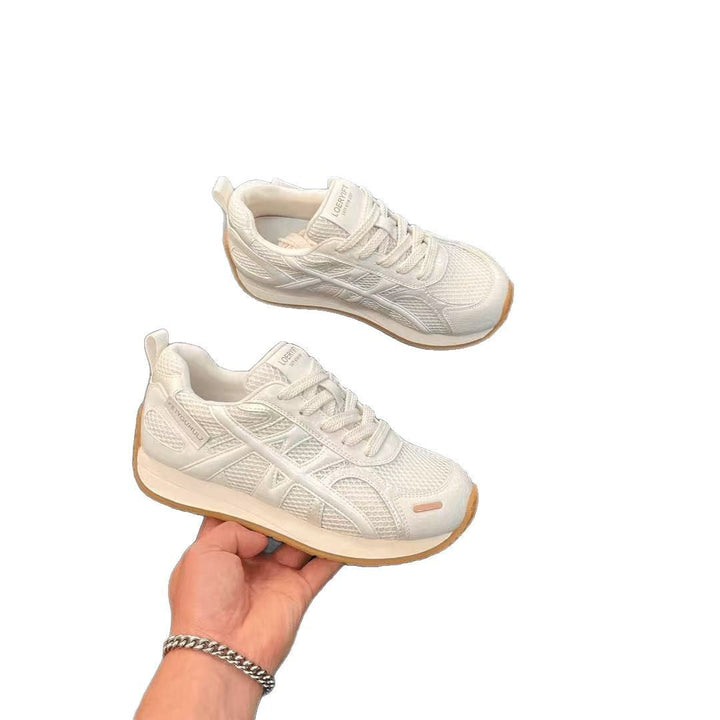 Damen Sportliche Sneakers mit atmungsaktiven Mesh-Details und rutschfestem Profil Echo Archiv