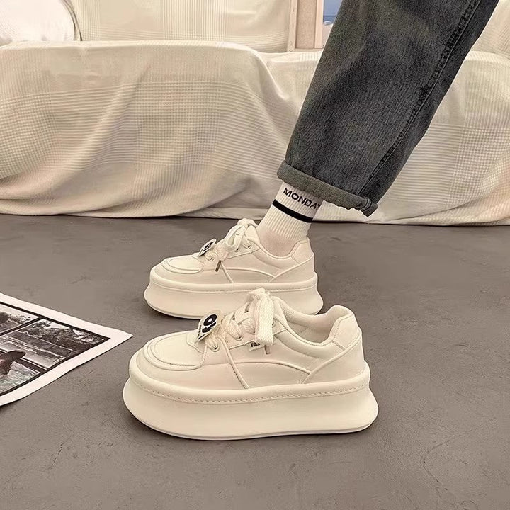 Damen Modische Plateau Sneakers mit innovative Dämpfungstechnologie Echo Archiv
