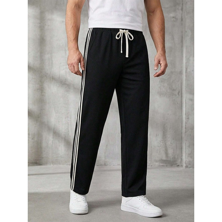 Herren Sportliche Freizeithose mit Kontraststreifen Echo Archiv