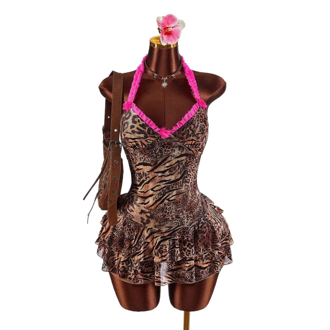 Damen Verspieltes Minikleid mit Rüschendetails Echo Archiv