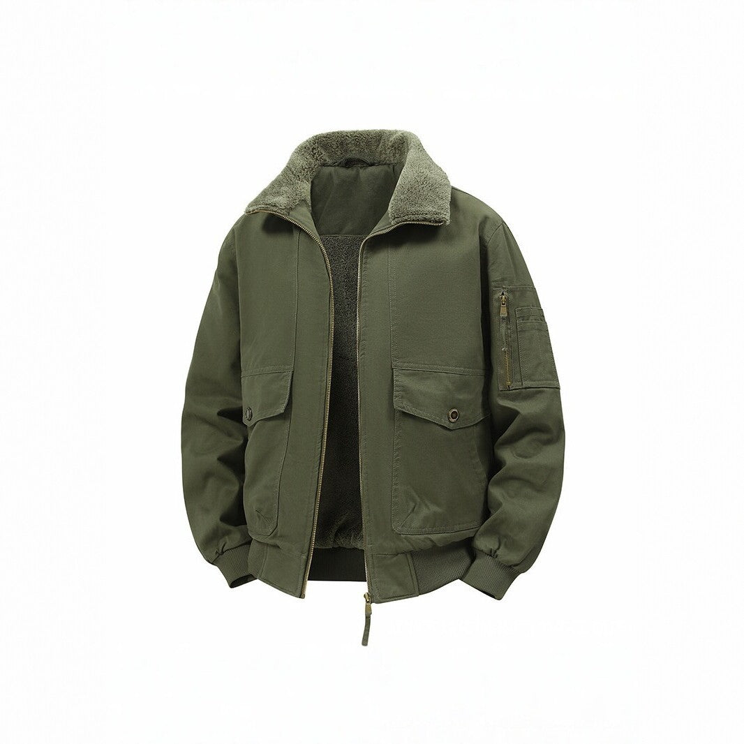 Herren Militärisch inspirierte Thermo-Bomberjacke mit Teddy‑Futter, Ärmeltasche und Druckknopf‑Klappentaschen Echo Archiv