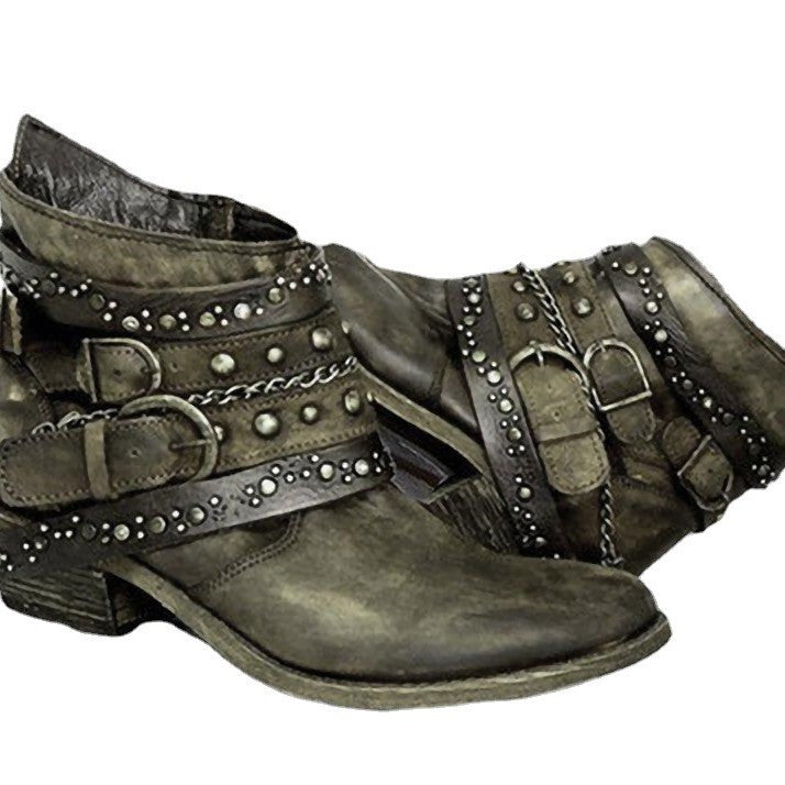 Damen nan knöchelhohe Biker-Stiefelette mit mehreren Nietenriemen, dekorativen Ketten und verstellbaren Schnallen Echo Archiv