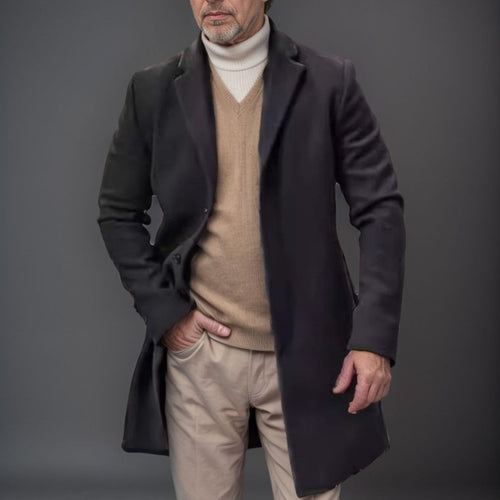 Herren eleganter Wollmantel mit klassischem Revers und modernen Akzenten Echoarchiv