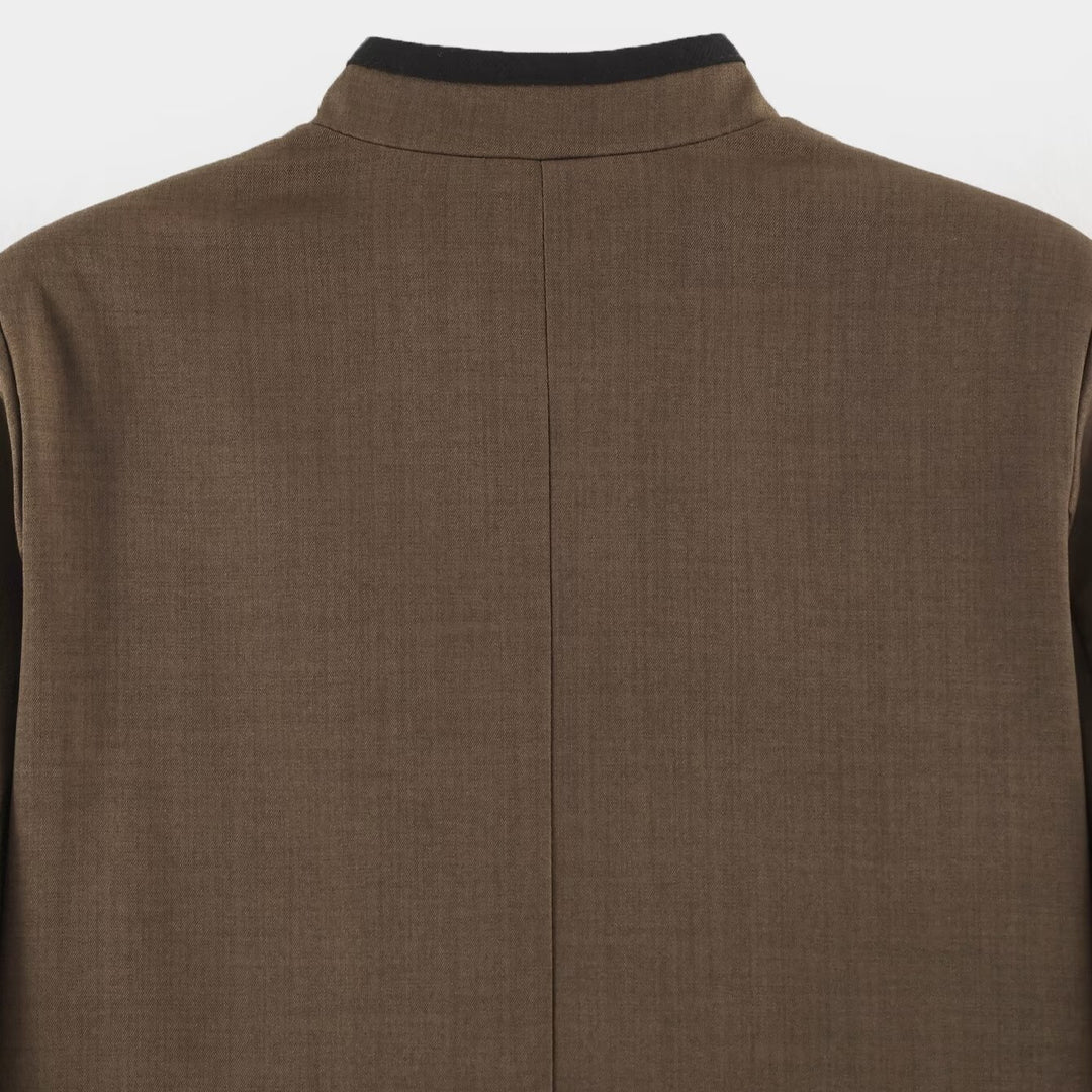 Damen Kurzjacke im Mandarinstil mit dekorativen Zierknoten und Kontrastbesatz Echoarchiv